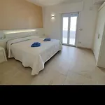 B&B Le Terrazze Sul Mare Centro 갈리폴리