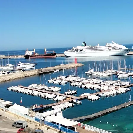 Le Terrazze Sul Mare Centro Frühstückspension Gallipoli